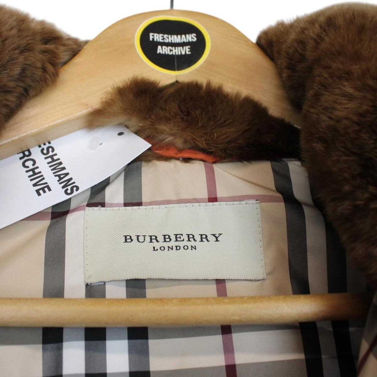 Burberry London Nylon Blend Down Gilet Large