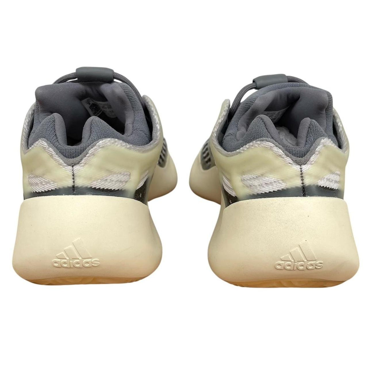 Yeezy 700 V3 Fade Salt Trainers UK 7.5
