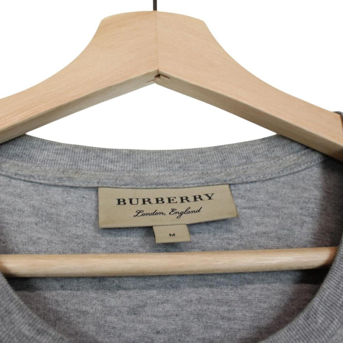Burberry Embroidered Logo T-Shirt Medium