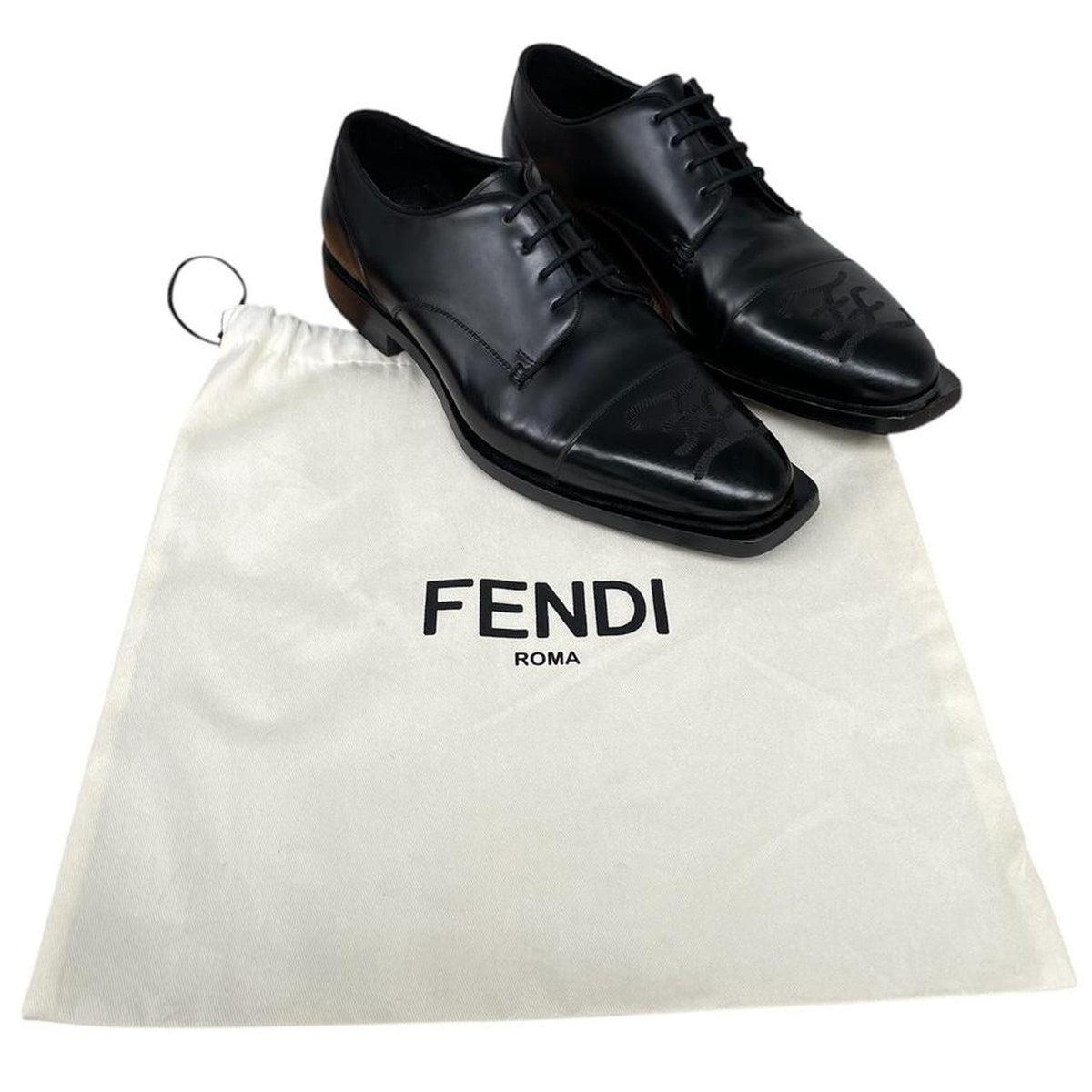 Fendi Calligraphy Leather Derby Shoes Uk 9