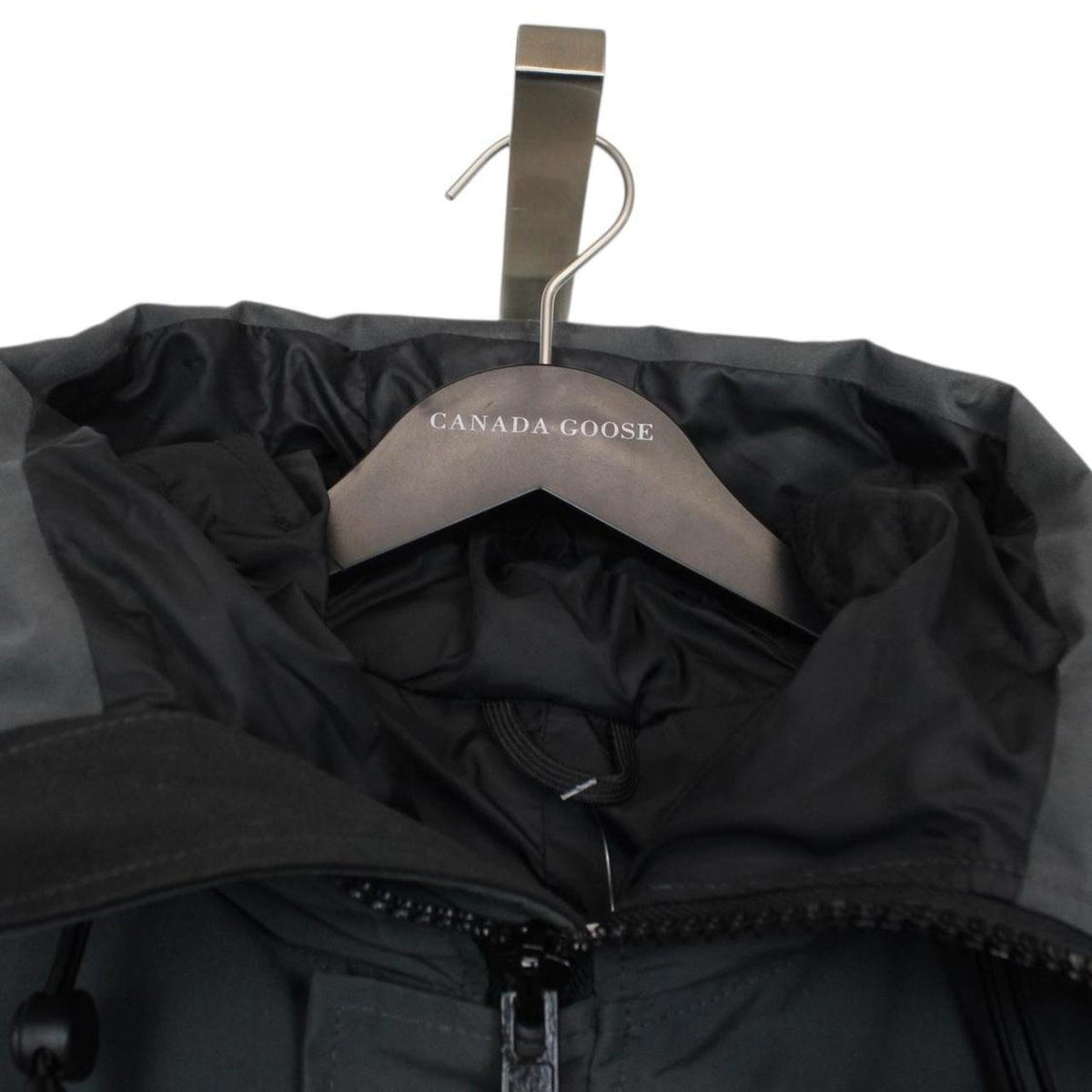 Canada Goose Macmillan Down Jacket XS