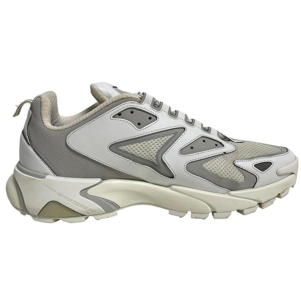 Louis Vuitton Tatic Runner Trainers UK 7.5