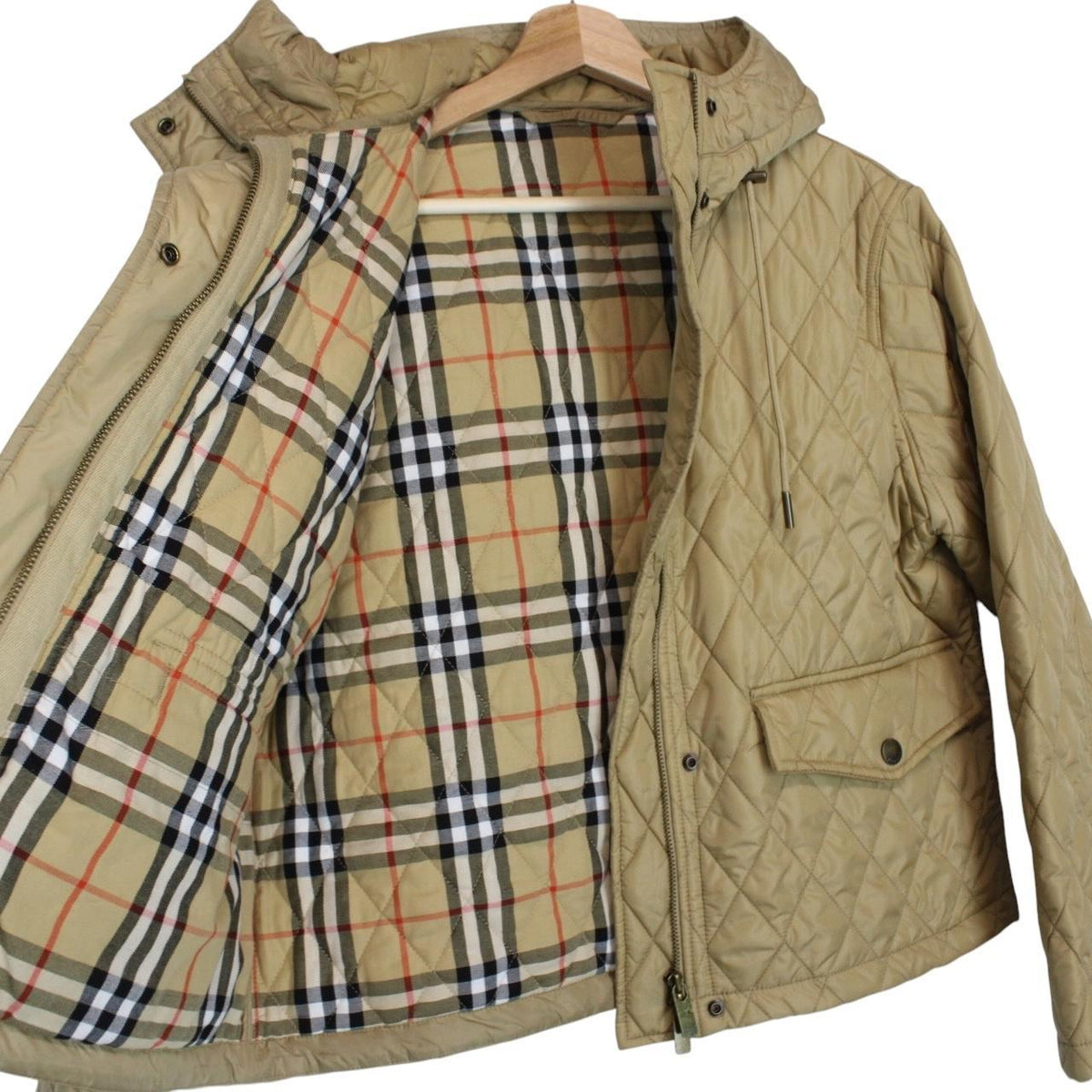Burberry Cropped Diamond Quilted Jacket Large