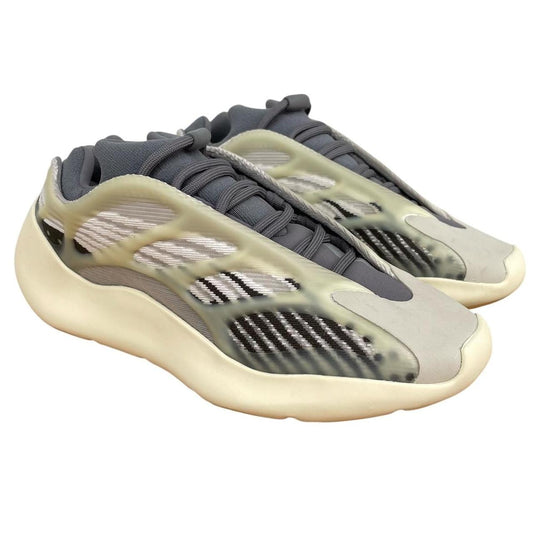 Yeezy 700 V3 Fade Salt Trainers UK 7.5
