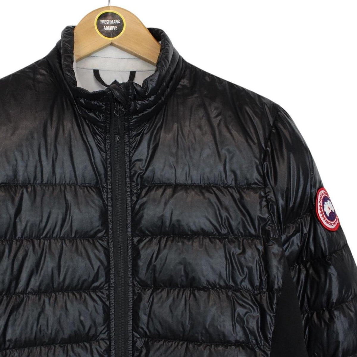 Canada Goose Hybridge Lite Down Jacket Small