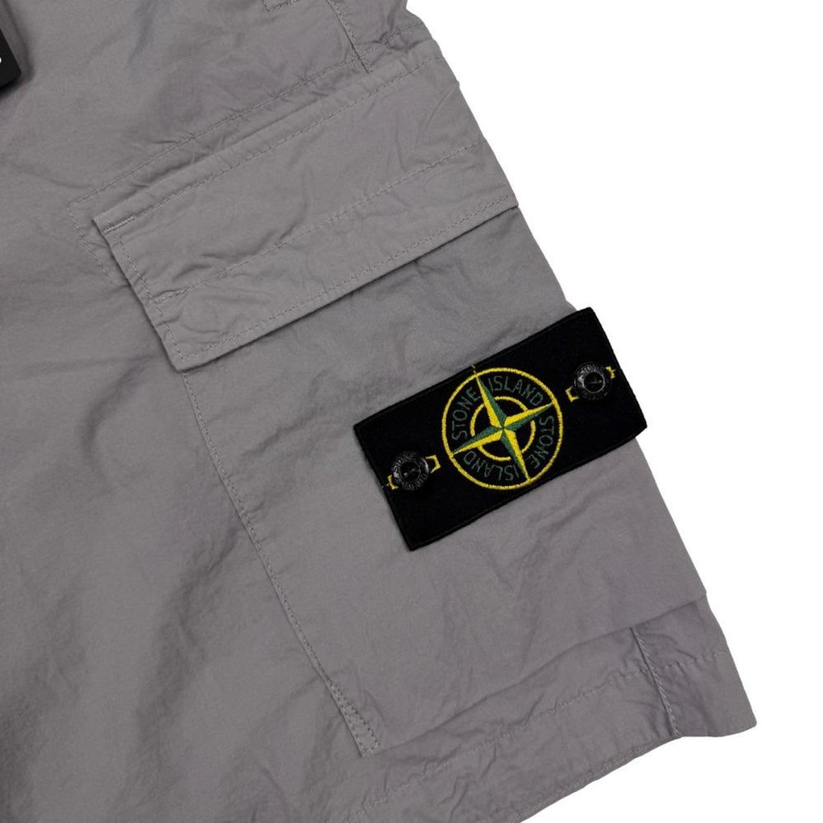 Stone Island Cargo Shorts W32