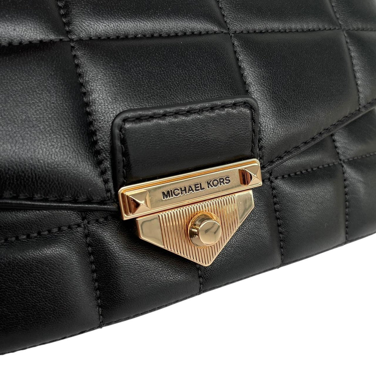 Pre-Loved Michael Kors Large SoHo Quilted Shoulder Bag
