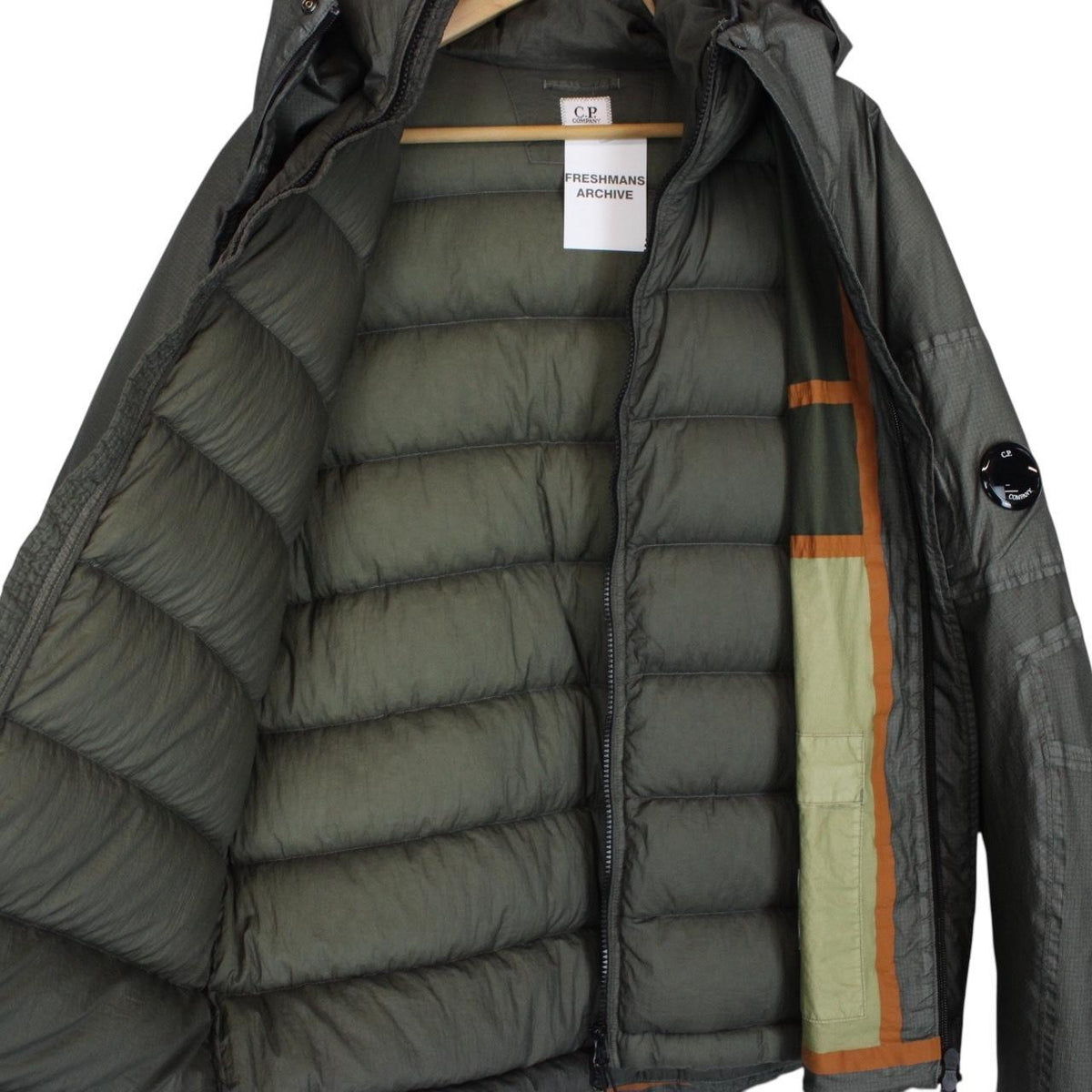CP Company Goretex Infinium G-Type Down Lens Jacket Large