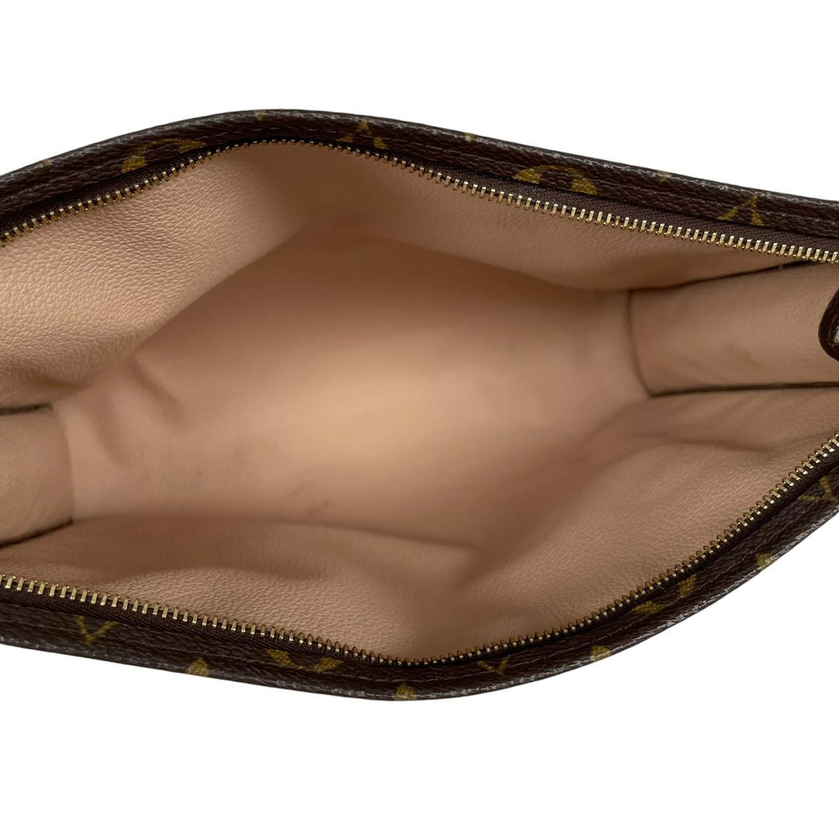Pre-Loved Louis Vuitton Monogram Toiletry Pouch 26