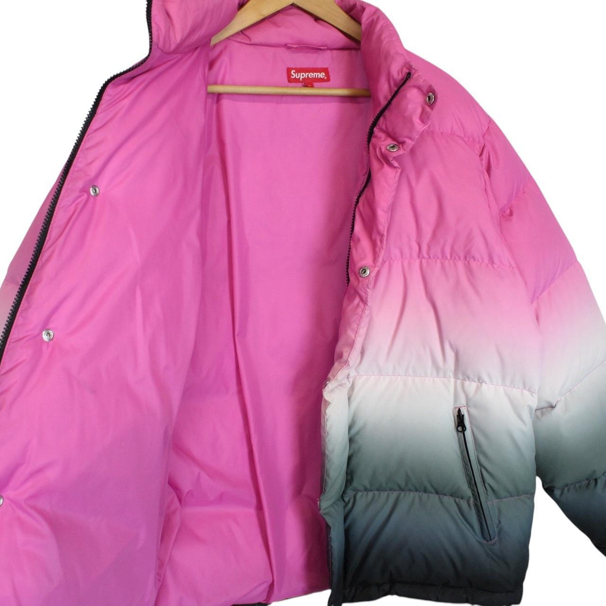 Supreme Gradient Puffer Jacket Medium