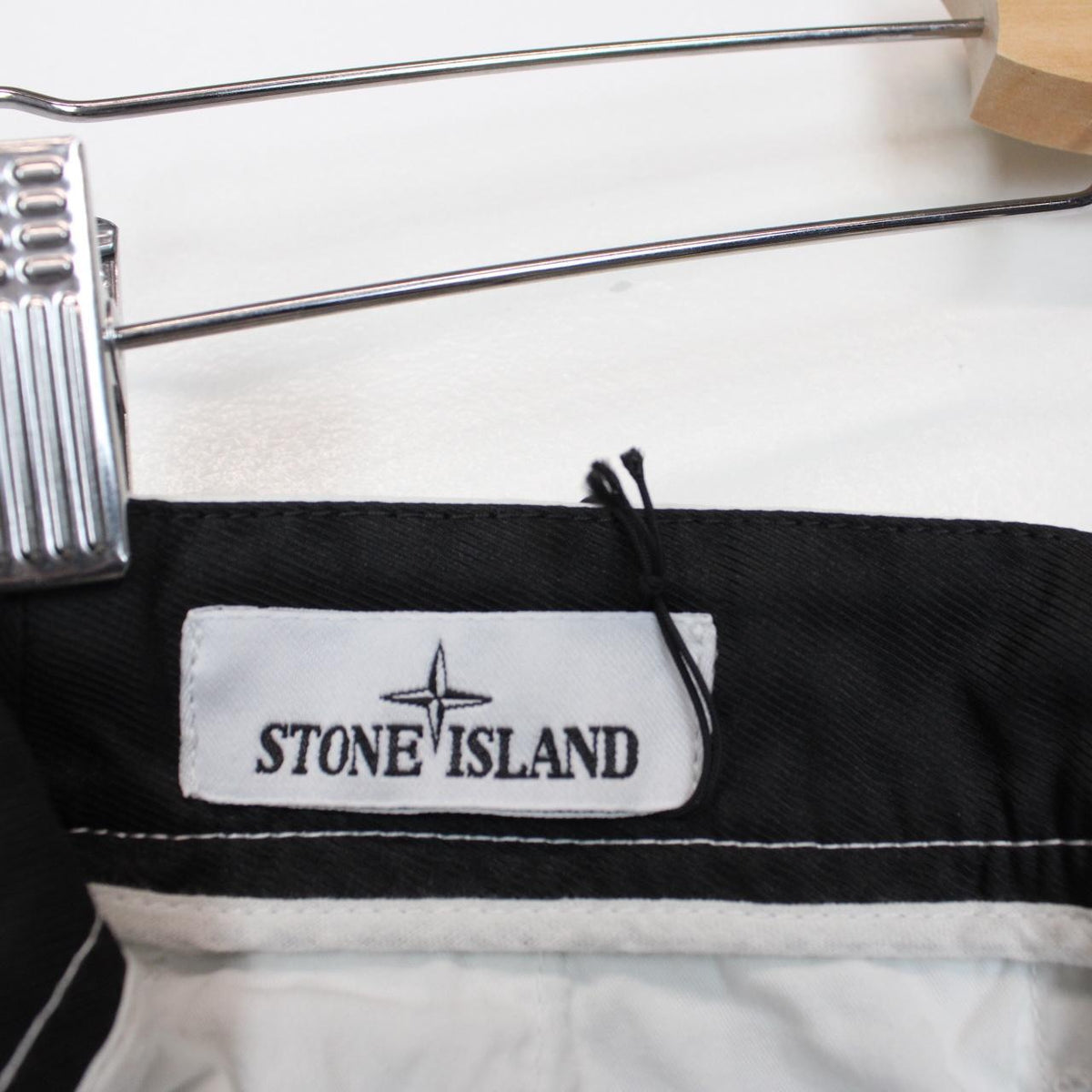 Stone Island SS 2022 Bermuda Cargo Shorts Medium