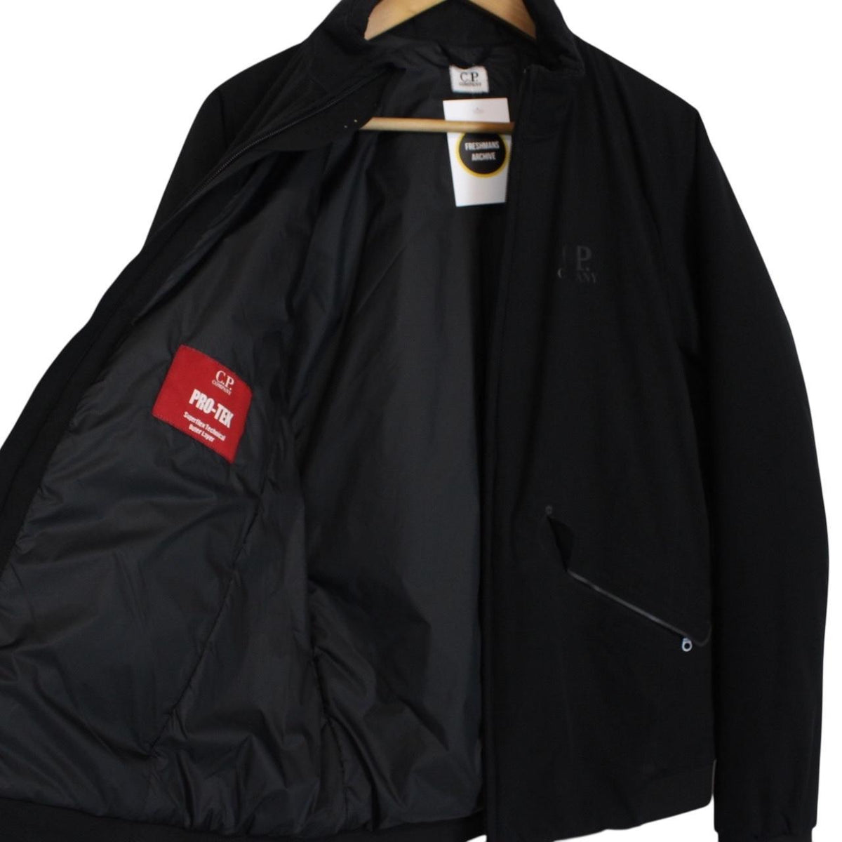 CP Company Pro-Tek Quilted Logo Print Jacket Small