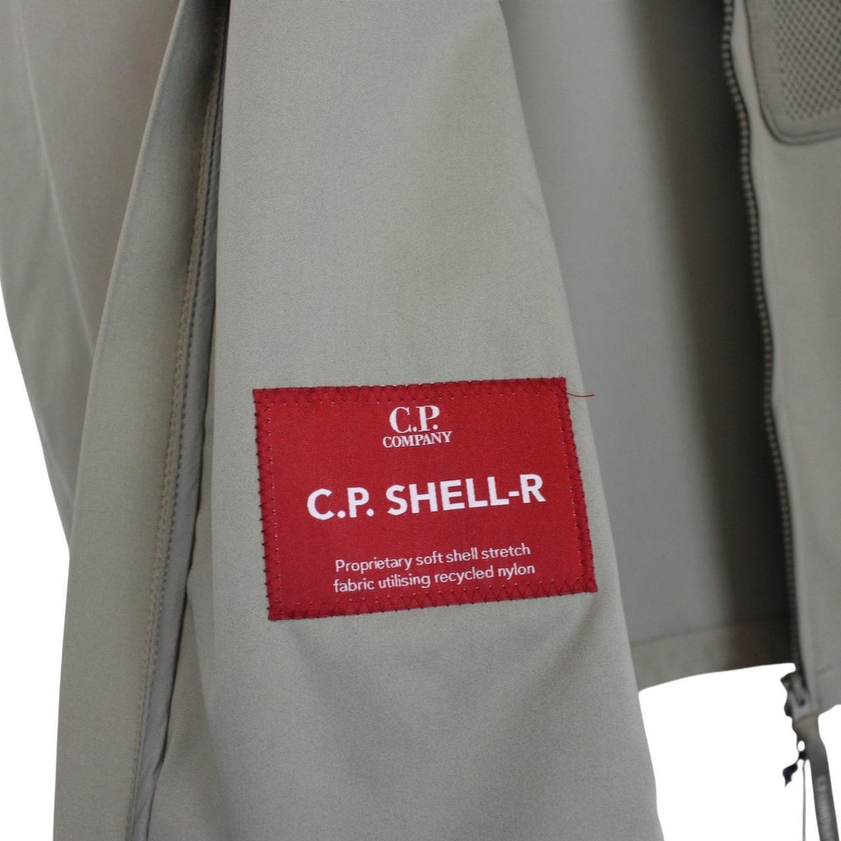 CP Company Metropolis Shell-R Jacket Medium