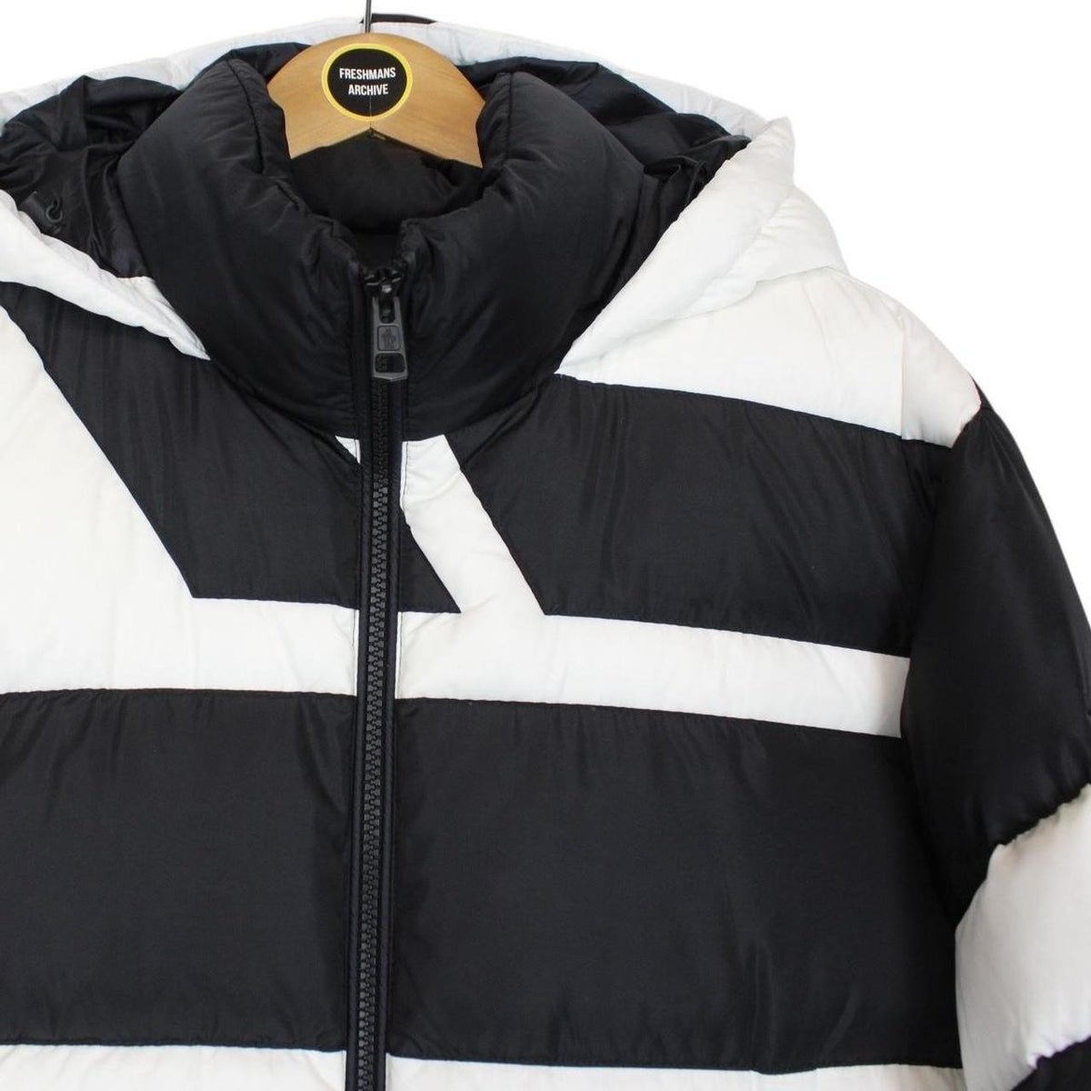 Moncler 5 Craig Down Jacket Medium