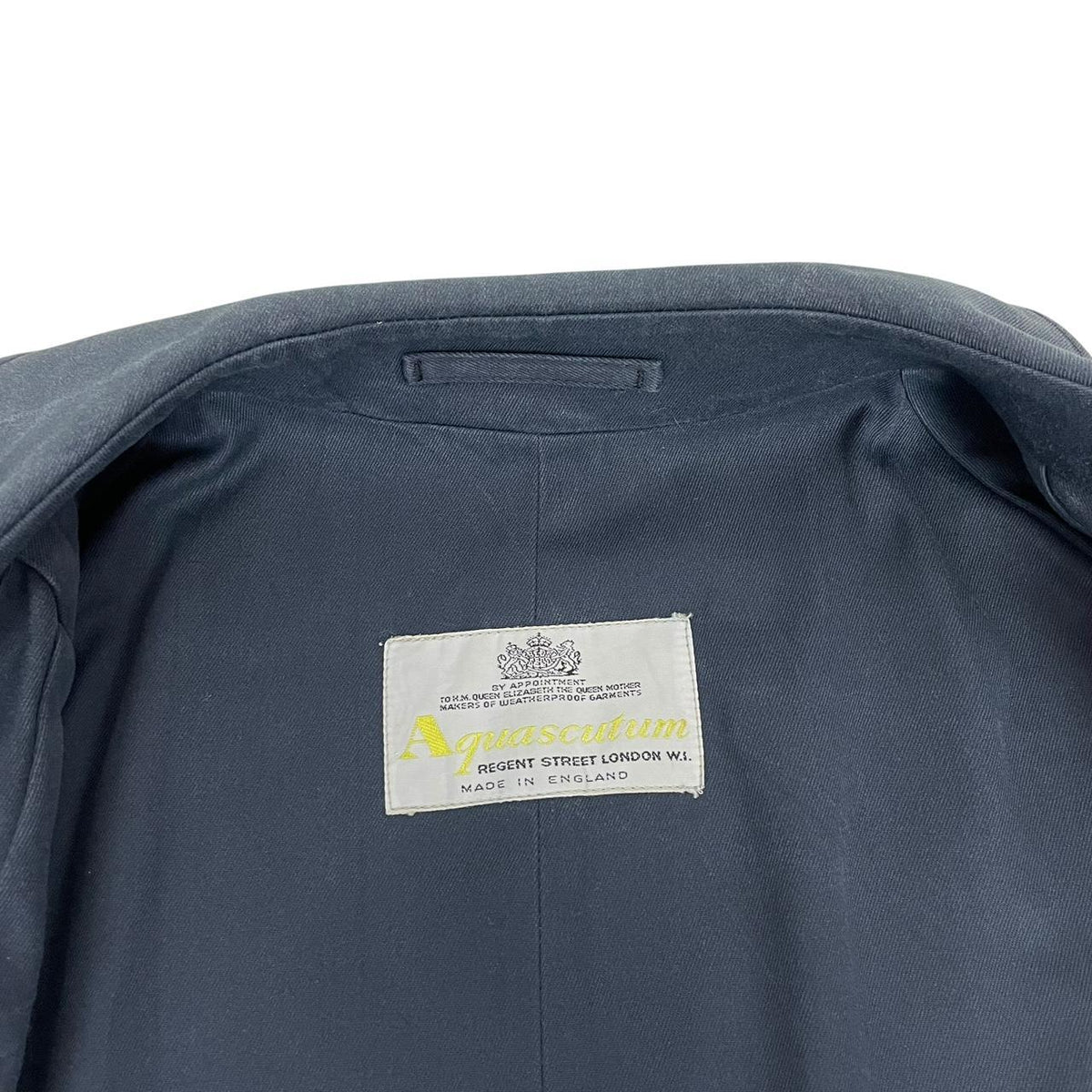 Vintage 90s Aquascutum Trench Coat Large