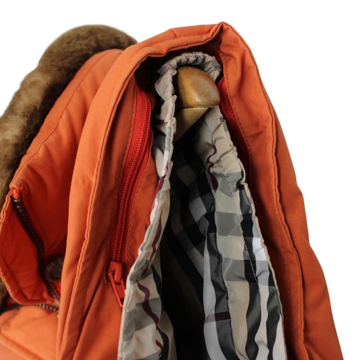 Burberry London Nylon Blend Down Gilet Large
