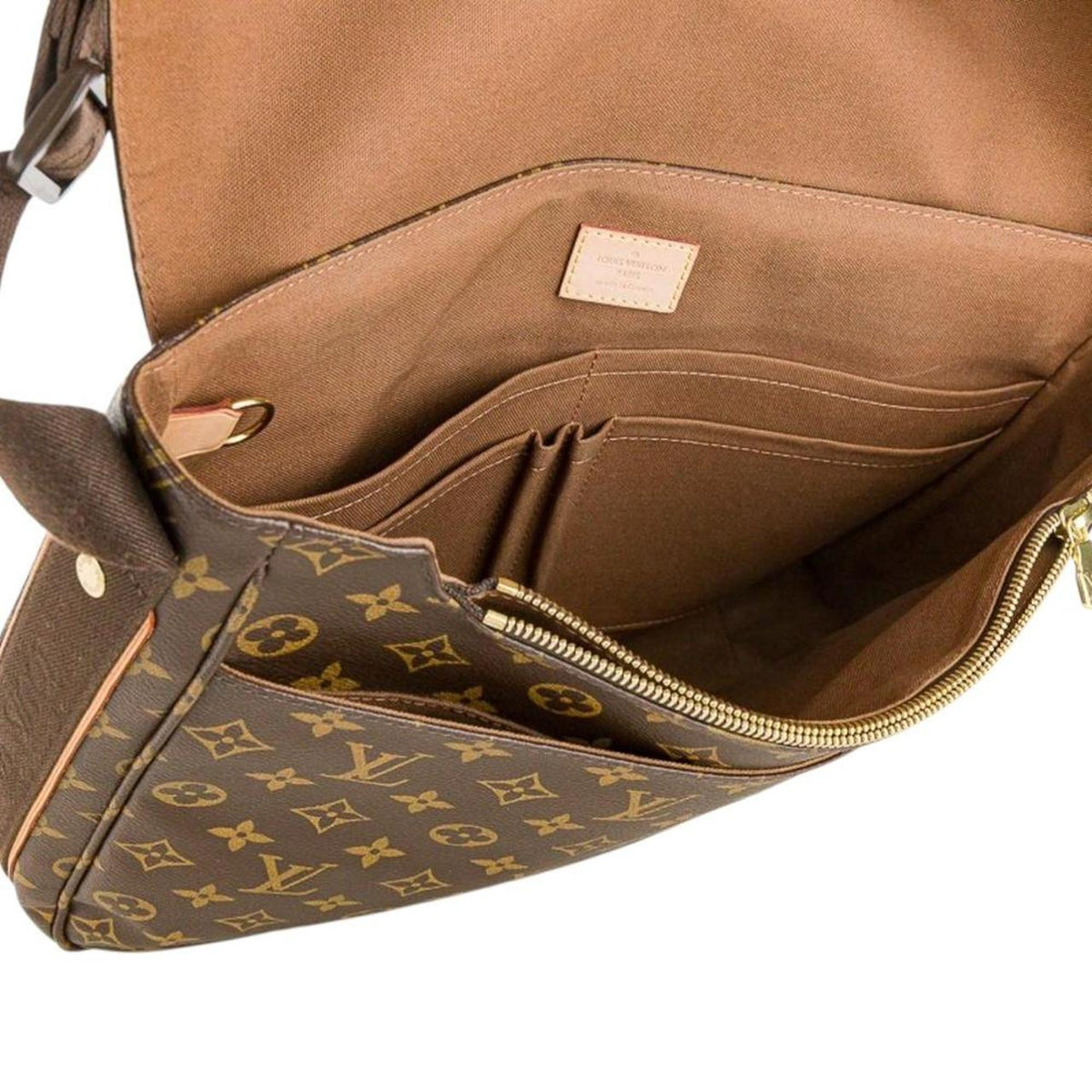 Louis Vuitton Canvas Beaubourg Messenger Bag