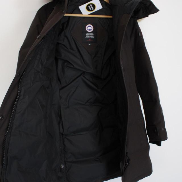 Canada Goose Mackenzie Parka Down Jacket Small